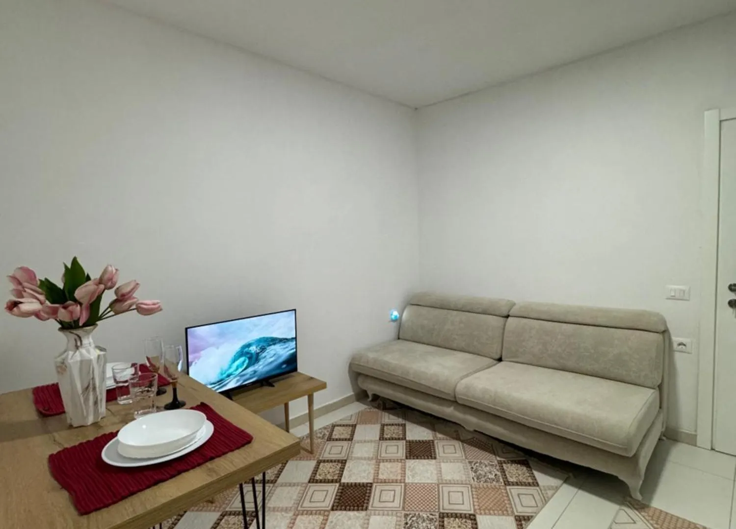 Es Apartments Tirana